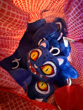 Load image into Gallery viewer, Tiger keychains
